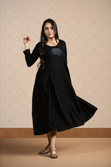 Black Colour 12 Kali haulter Short Kurti