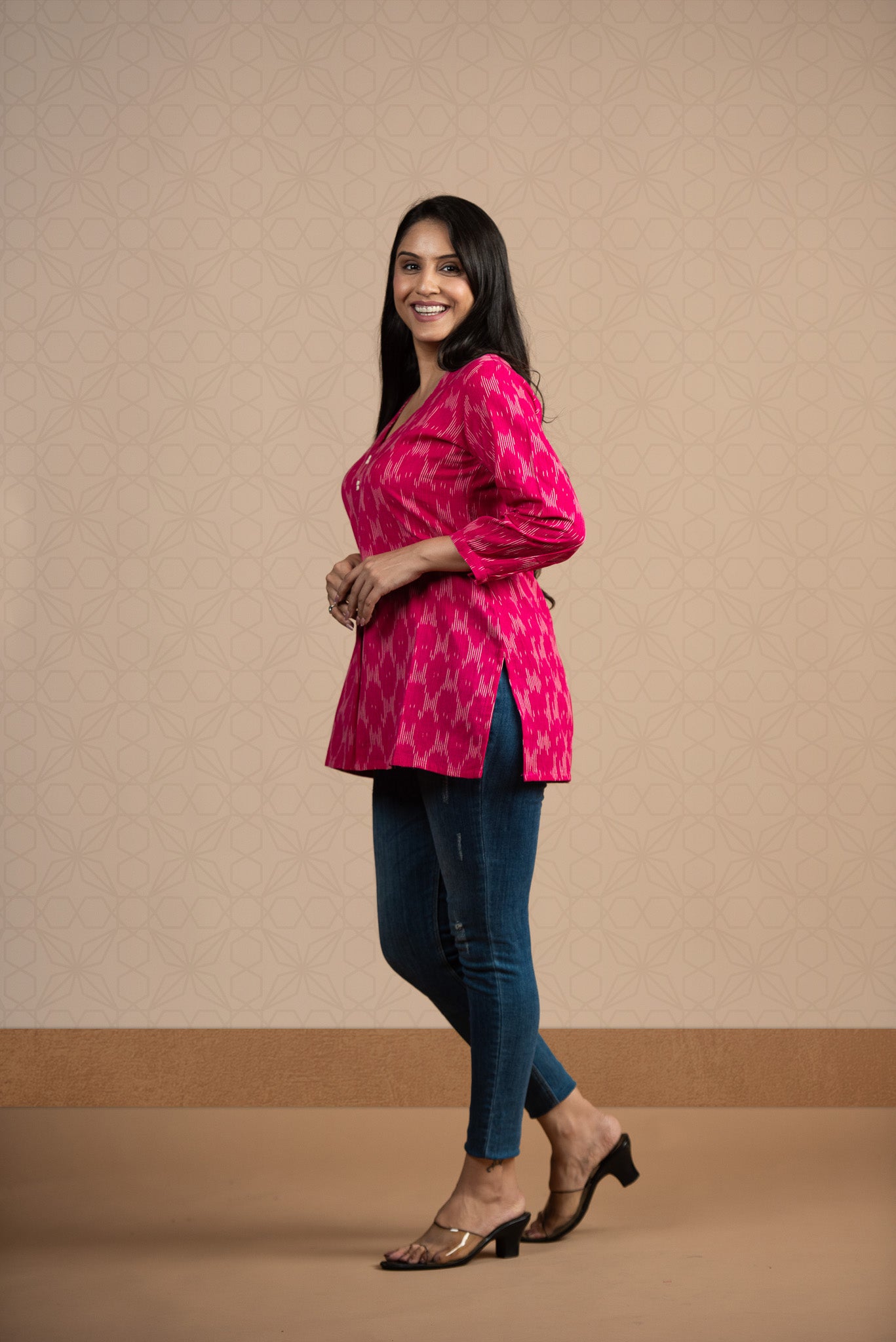 Pink Handloom Dobby Front Box Plits Short Kurti