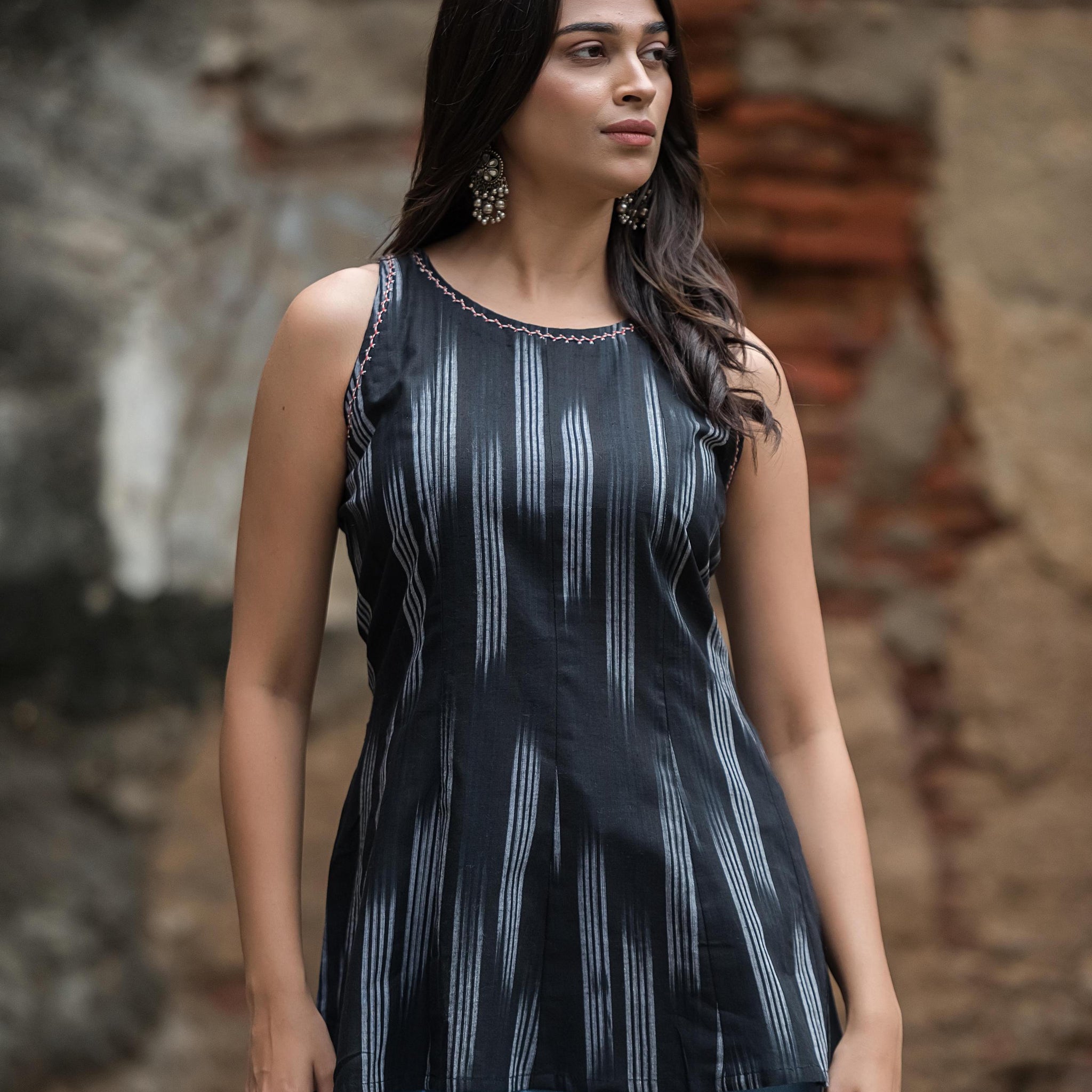 Black Colour 12 Kali haulter Short Kurti