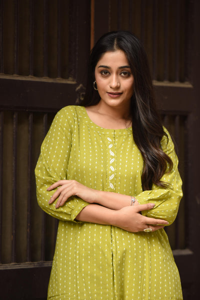 Parrot Green Cotton Dobby Front Box-pleat Kurti And Palazzo