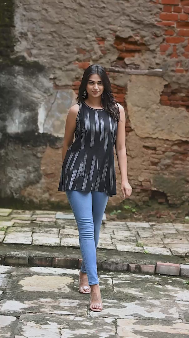 Black Colour 12 Kali haulter Short Kurti